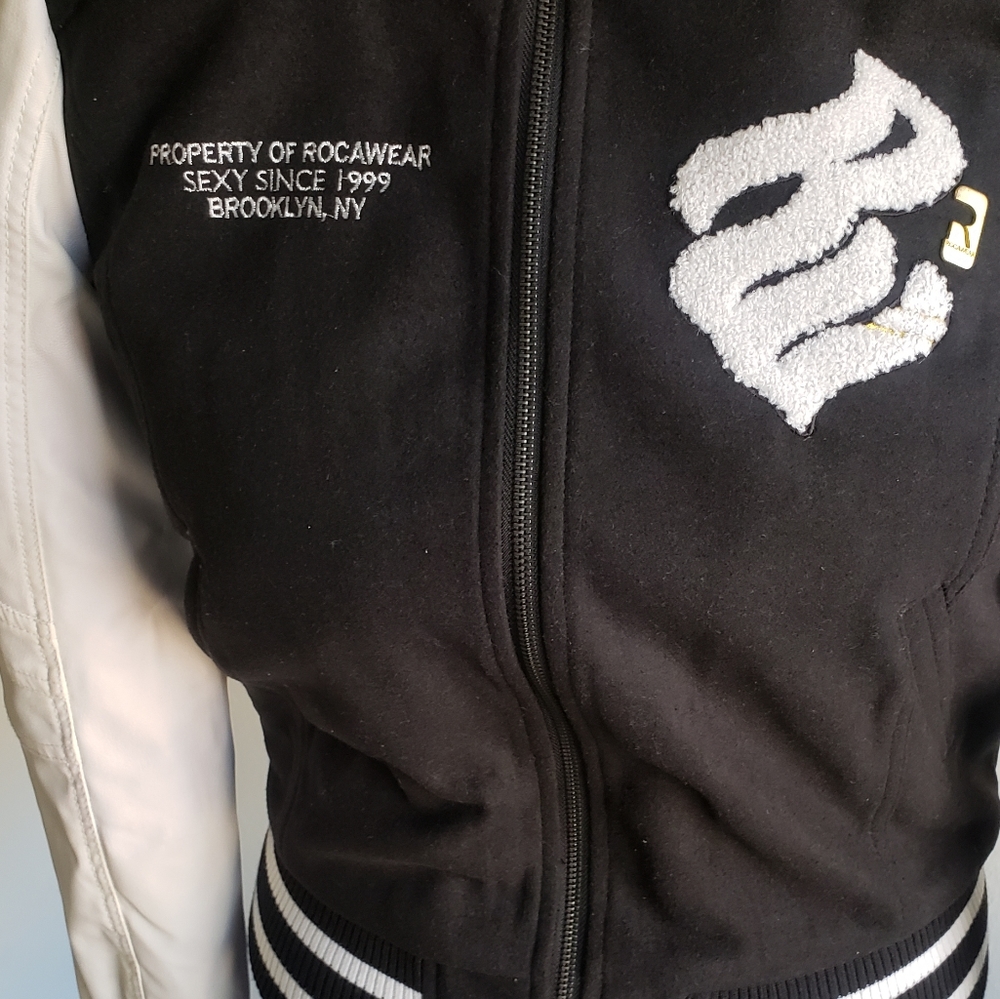 Rocawear crop jacket